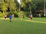 Eerste training S.K.N.W.K. JO17-1 seizoen 2021-2022 (14/41)